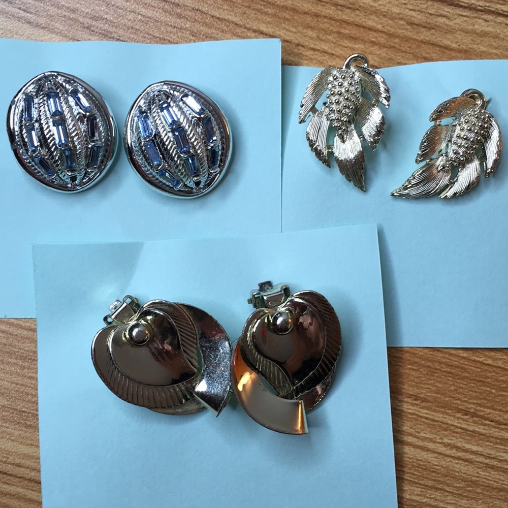 Vintage 1960s BUNDLE clip on earrings